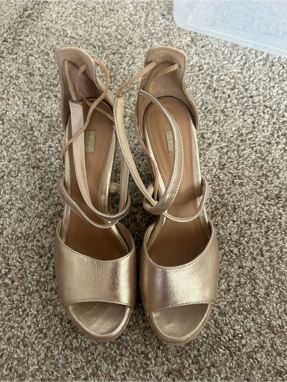 UGG stylish metallic